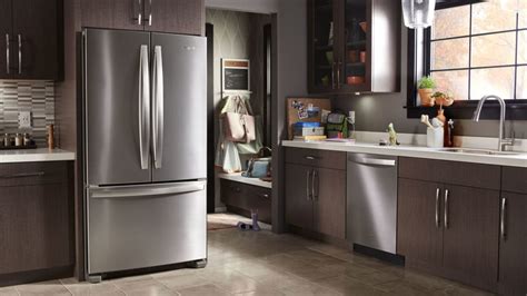 Best Smart Built-In Refrigerator: Samsung 36-Inch Family Hub 4-Door Flex Refrigerator Best Standalone Built-In Refrigerator : Frigidaire Professional Series 33-Inch Refrigerator Column
